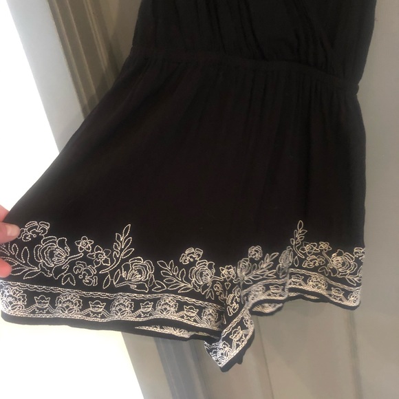 Kendall and Kylie Romper - Picture 3 of 4